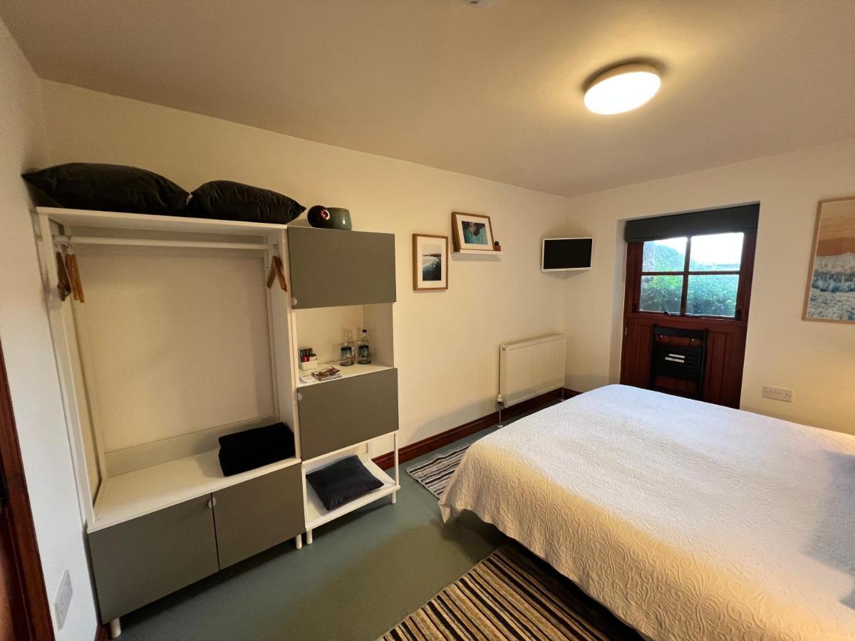 Lands End Hostel And B&B Sennen Ngoại thất bức ảnh